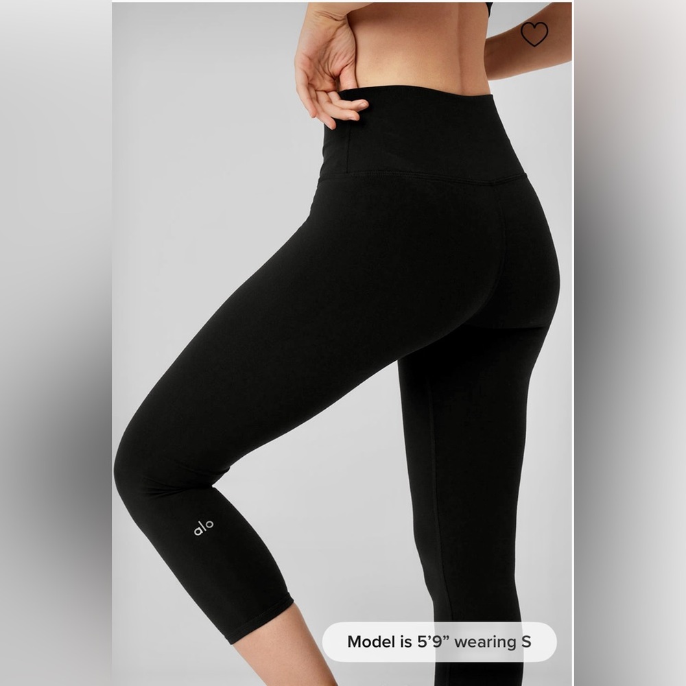 Alo yoga High-Waist Airbrush Capri